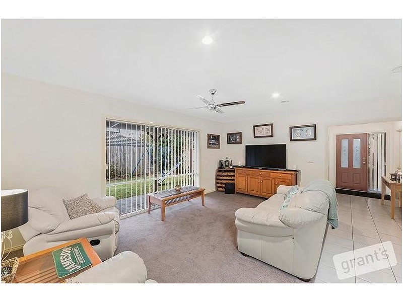 50 Parkwood Avenue, Narre Warren South VIC 3805