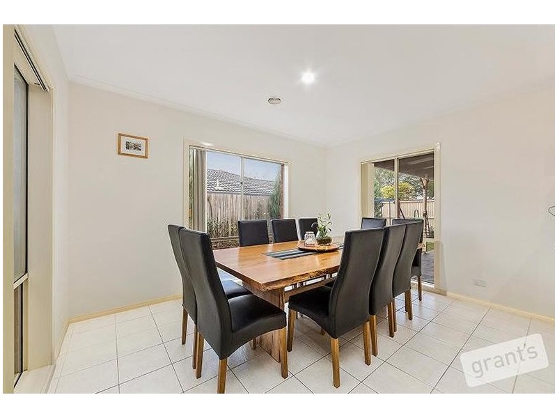 50 Parkwood Avenue, Narre Warren South VIC 3805