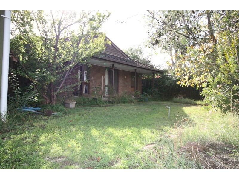 5 Greenlaw Crescent, Berwick VIC 3806