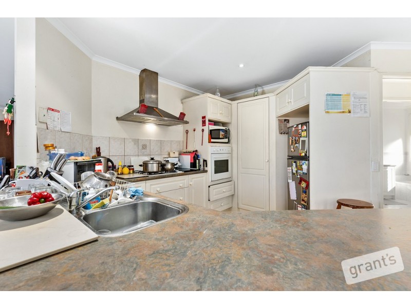 2/4 Stella Street, Beaconsfield VIC 3807