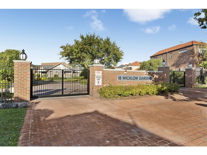 11/18 Marlesford Crescent, Berwick VIC 3806