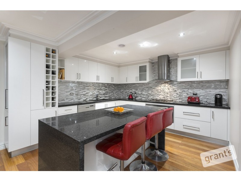 2 Shute Avenue, Berwick VIC 3806