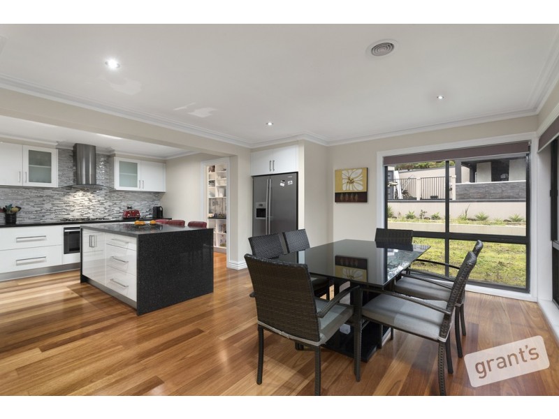 2 Shute Avenue, Berwick VIC 3806