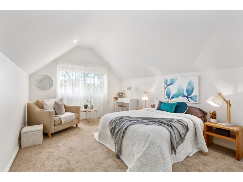 2 Yalumba Court, Berwick VIC 3806