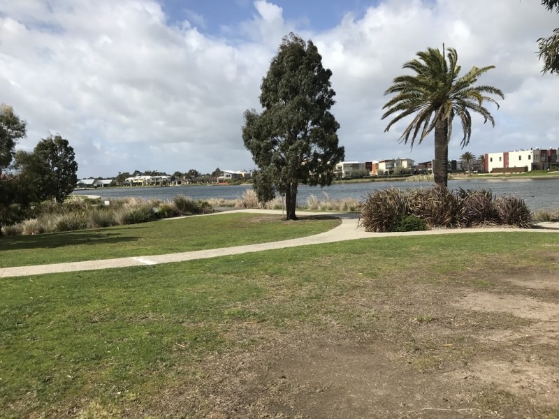 17 Charlotte Pass, Pakenham VIC 3810