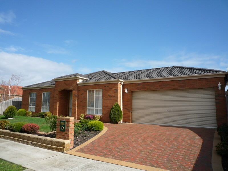 7 Glenisla Way, Berwick VIC 3806