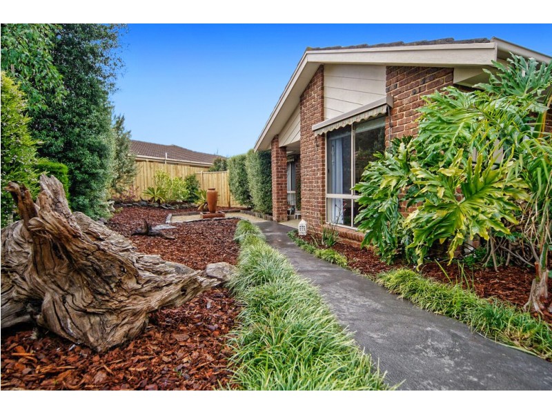 4 Amy Court, Hampton Park VIC 3976