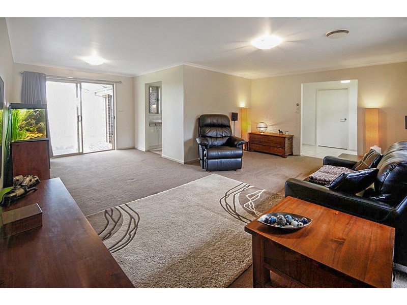 4 Amy Court, Hampton Park VIC 3976