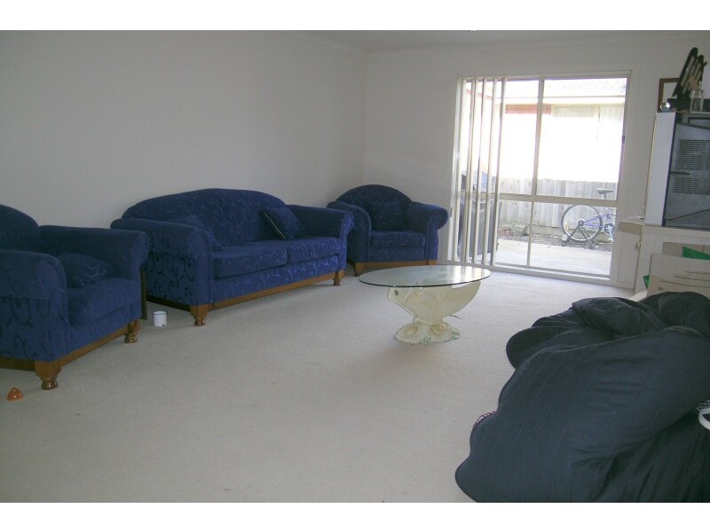 2 Grand Arch Way, Berwick VIC 3806