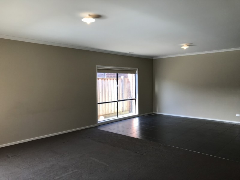 37 Goulburn Street, Cranbourne East VIC 3977