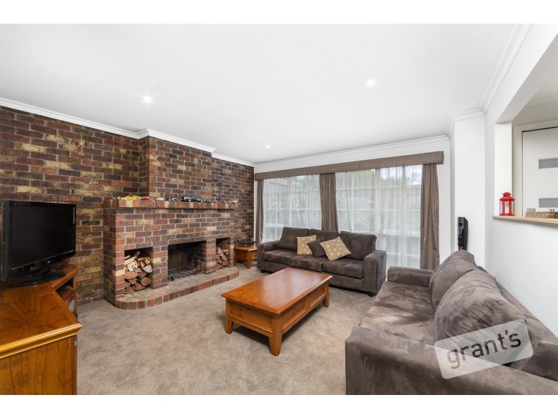 45 Chirnside Road, Berwick VIC 3806