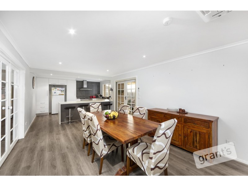 45 Chirnside Road, Berwick VIC 3806