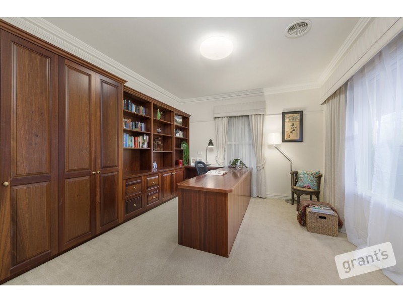35 Premier Drive, Berwick VIC 3806