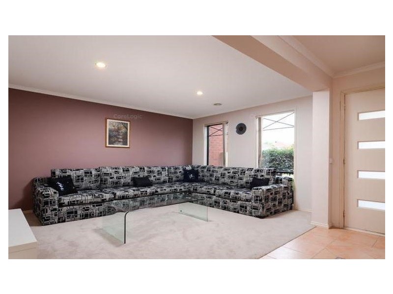 6 Padstow Court, Narre Warren South VIC 3805