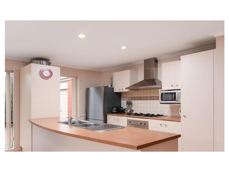 6 Padstow Court, Narre Warren South VIC 3805