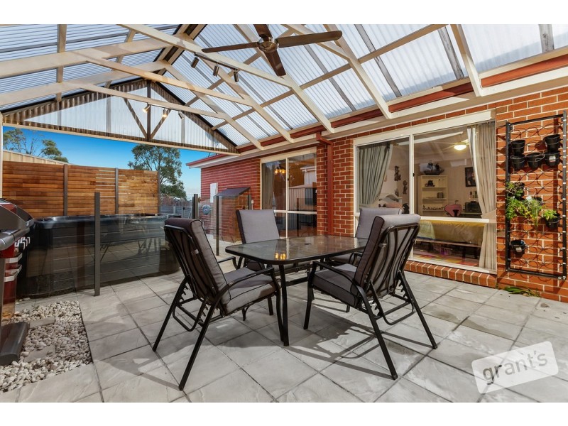 83 Scenic Drive, Beaconsfield VIC 3807