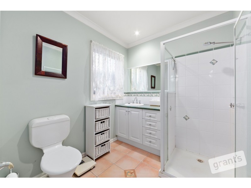 20 Hancock Drive, Berwick VIC 3806