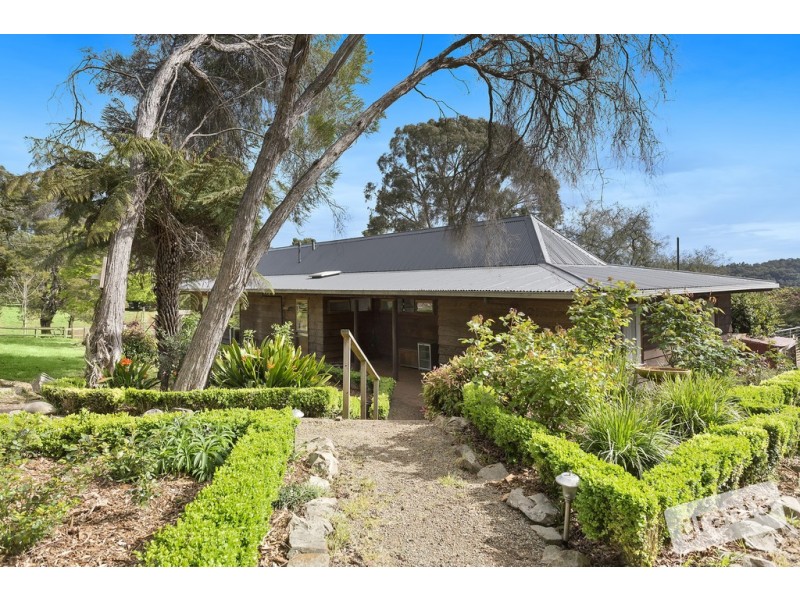 840 Gembrook-Launching Place Road, Hoddles Creek VIC 3139