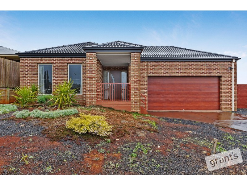 63 Cook Street, Drouin VIC 3818