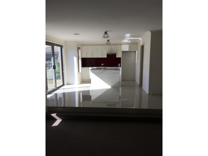 5/10-12 Innes Court, Berwick VIC 3806