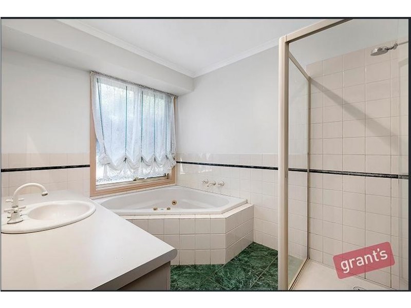 132 Kurrajong Road, Narre Warren VIC 3805