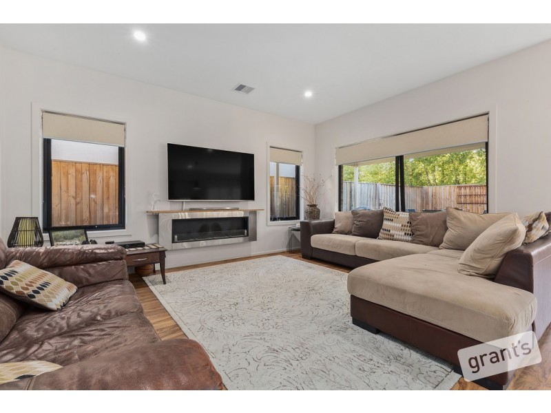 124 Wurundjeri Boulevard, Berwick VIC 3806