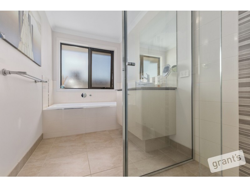 124 Wurundjeri Boulevard, Berwick VIC 3806