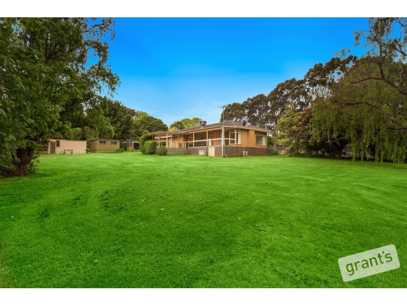 7 Legerwood Road, Narre Warren North VIC 3804