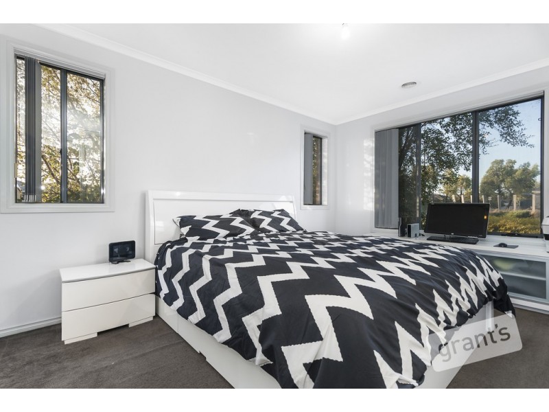 41 The Parkway, Pakenham VIC 3810