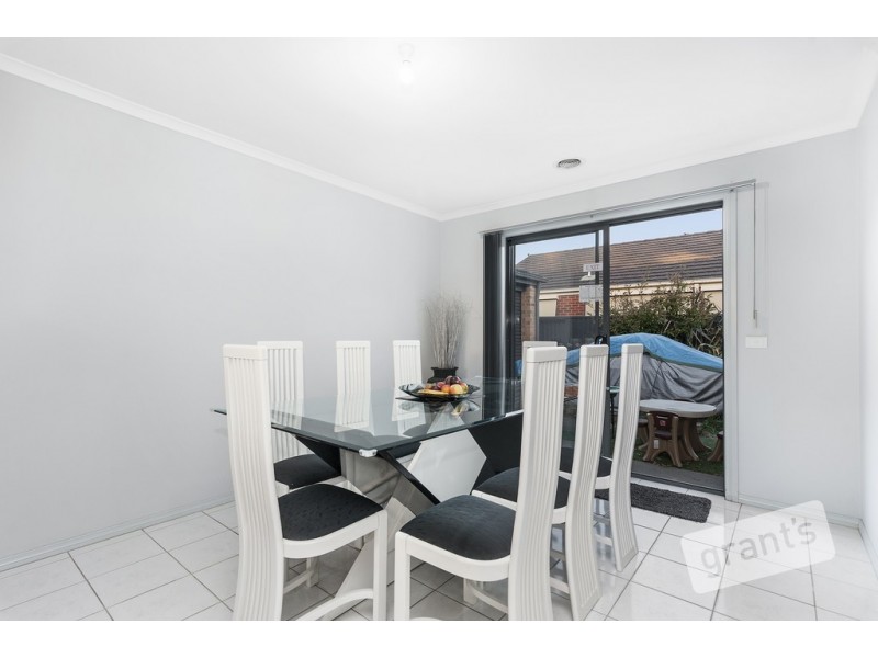 41 The Parkway, Pakenham VIC 3810