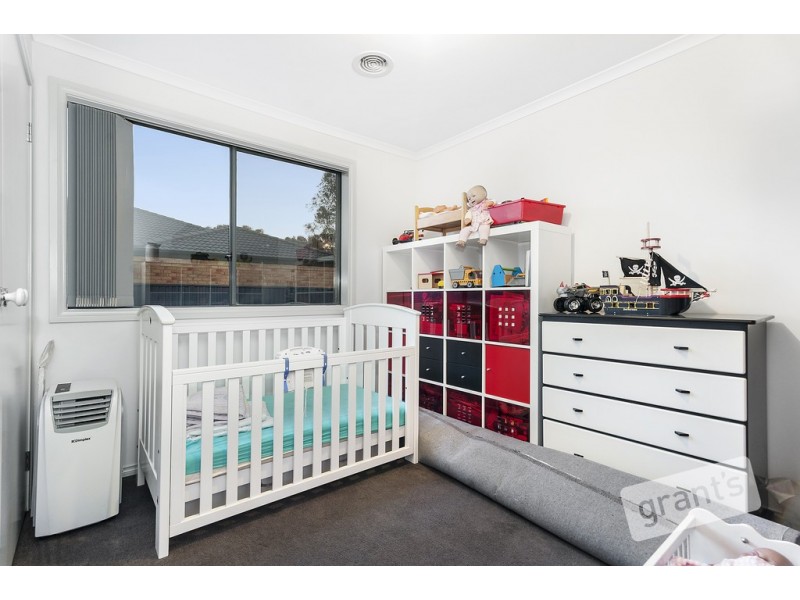 41 The Parkway, Pakenham VIC 3810