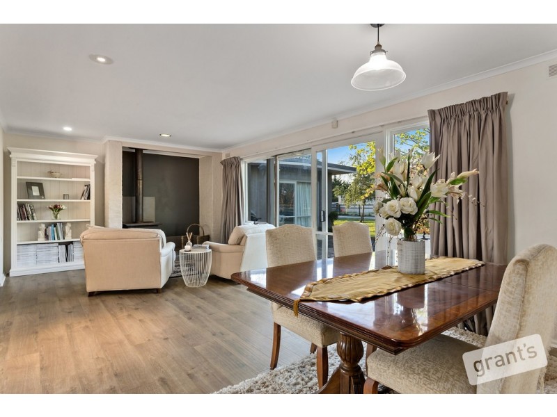 315 Fisher Road, Drouin West VIC 3818