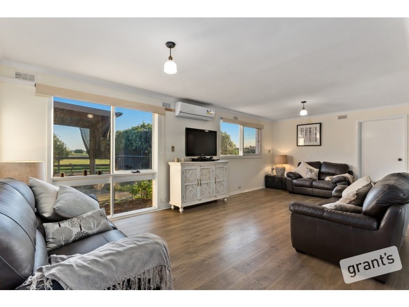 315 Fisher Road, Drouin West VIC 3818