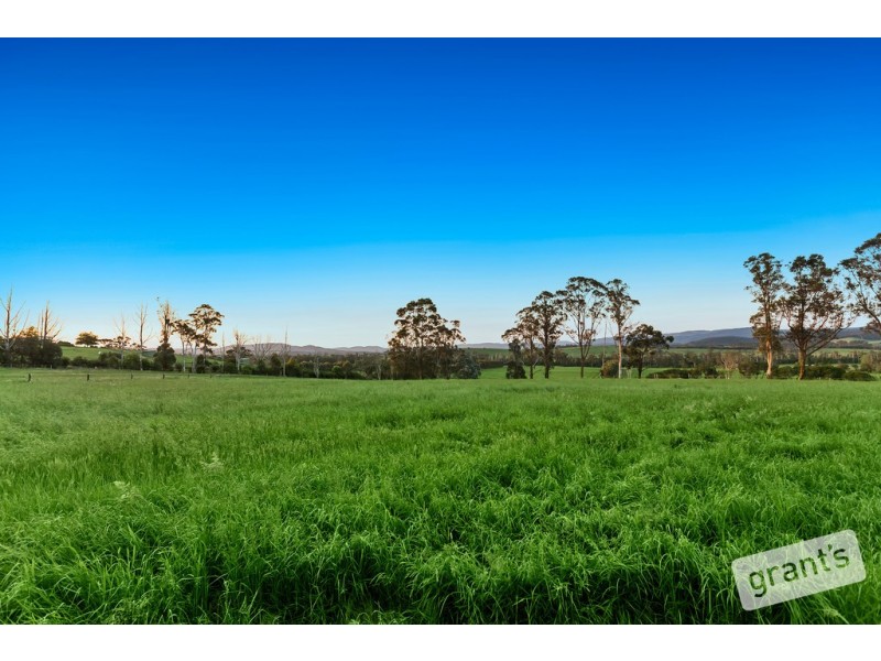315 Fisher Road, Drouin West VIC 3818