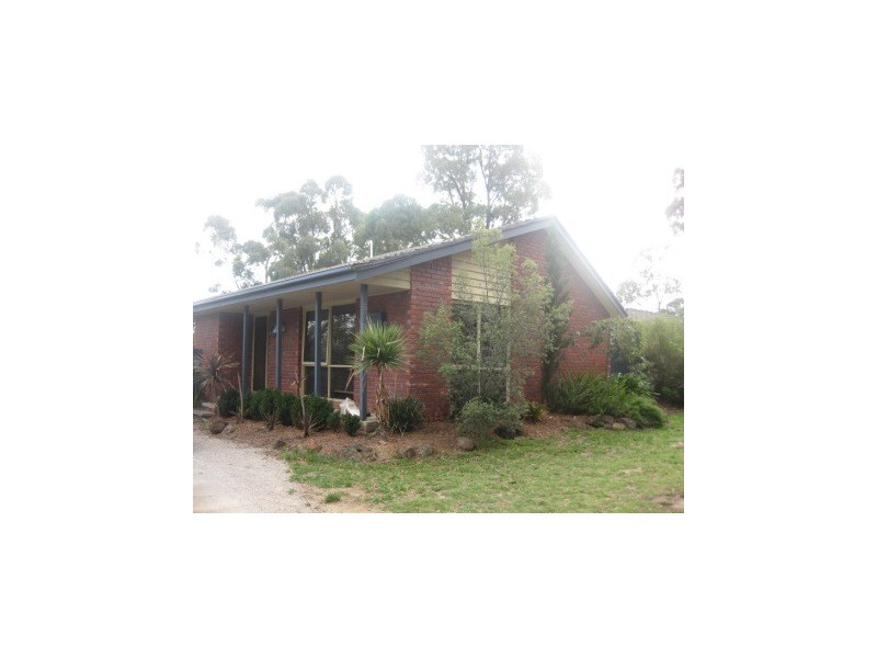 5  Gifford Clse, Berwick VIC 3806