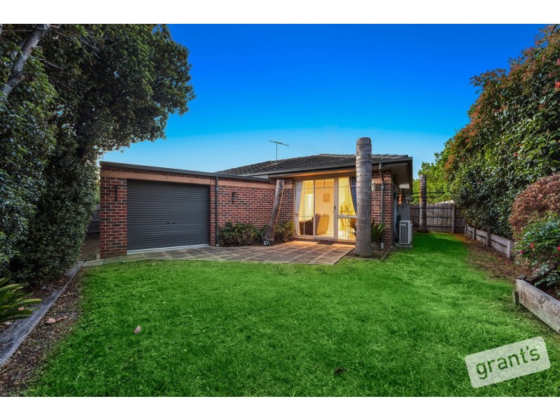 3/21-25 Parkhill Drive, Berwick VIC 3806