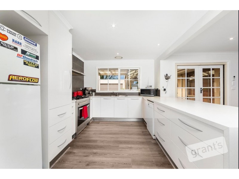 45 Chirnside Road, Berwick VIC 3806