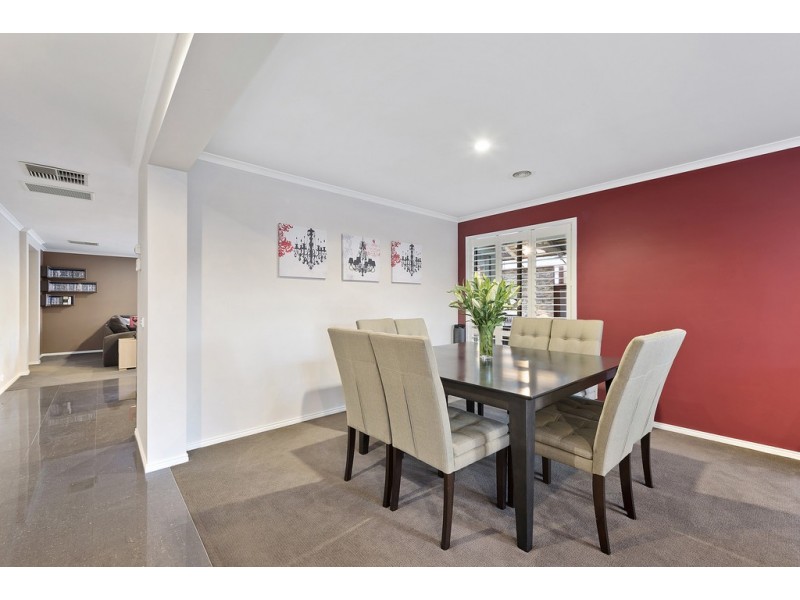 26 Pendulum Place, Berwick VIC 3806