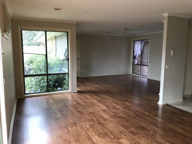 88 Amberly Park Drive, Narre Warren South VIC 3805