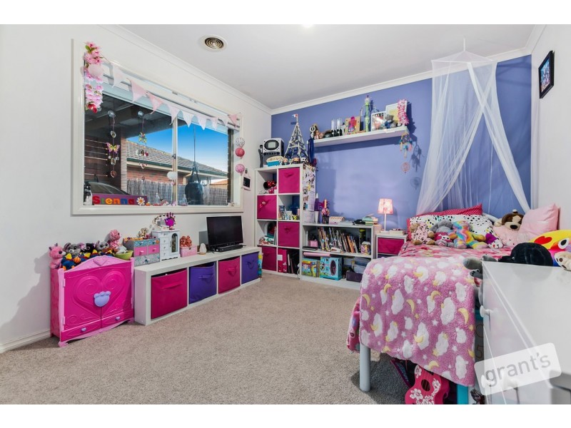 12 Ashmore Avenue, Narre Warren South VIC 3805