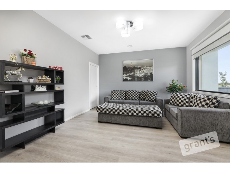 32 Lemongrove Way, Berwick VIC 3806