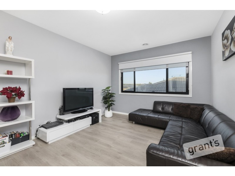 32 Lemongrove Way, Berwick VIC 3806