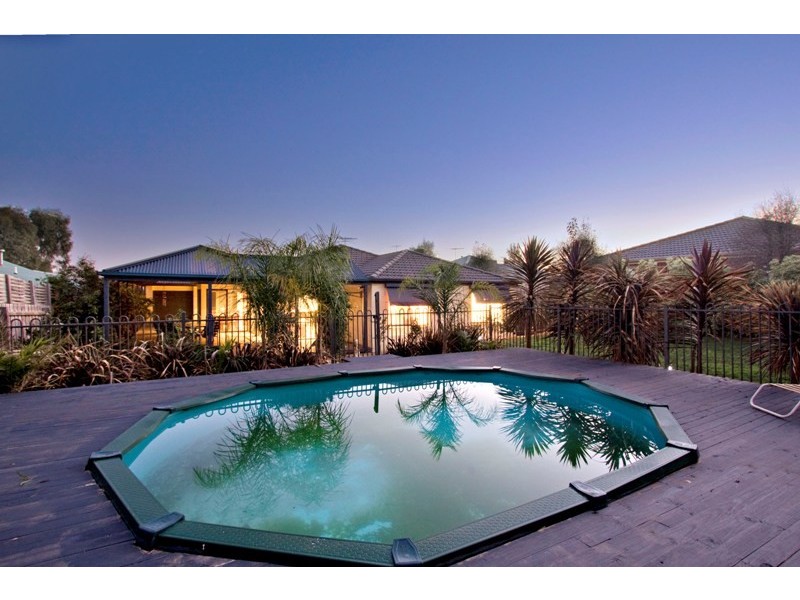 13 Ludlow Court, Beaconsfield VIC 3807