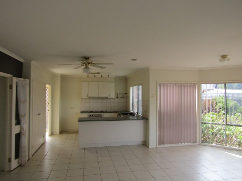 17 Bounty Way, Berwick VIC 3806