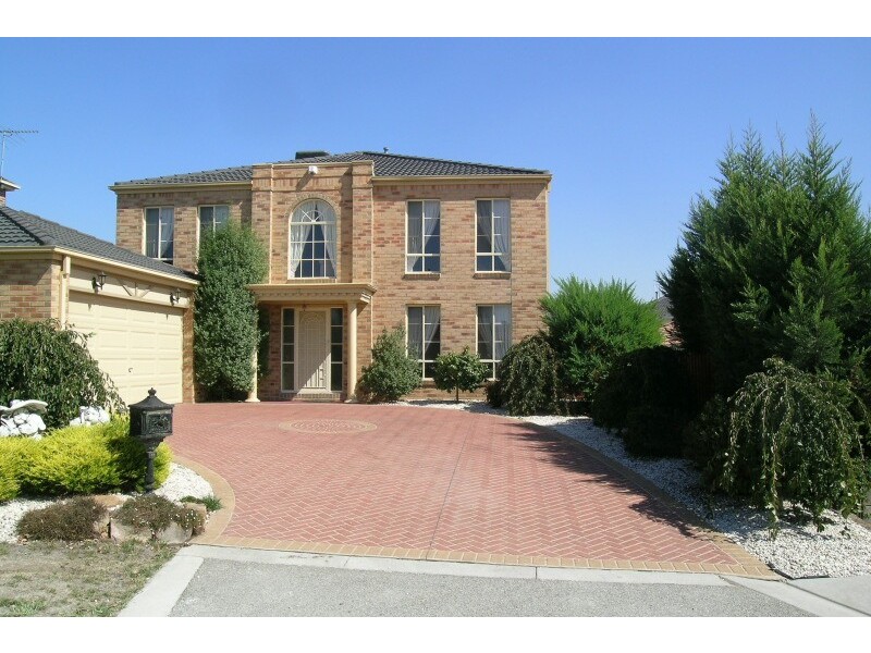 17 Pembury Court, Narre Warren South VIC 3805