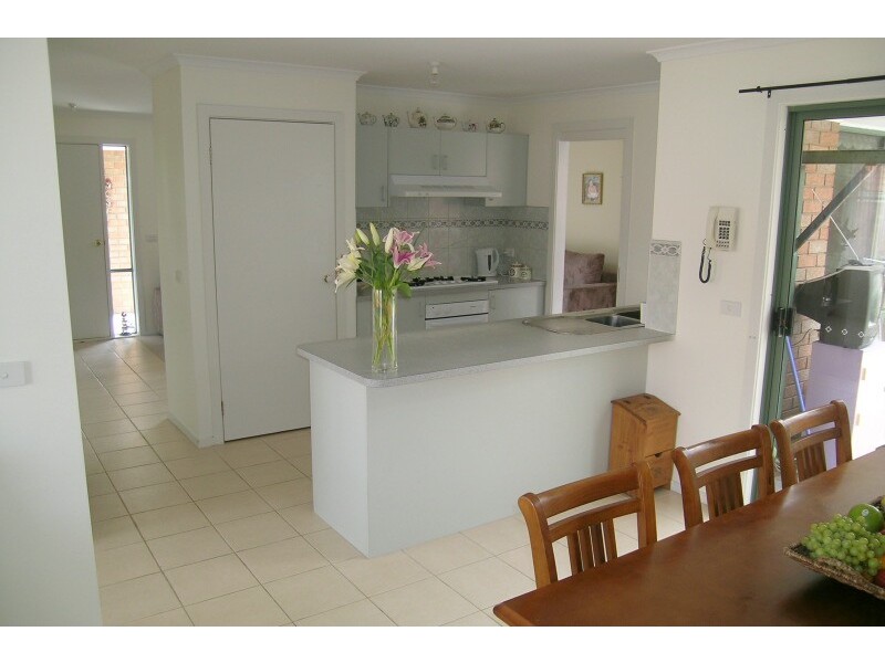 2 Bree Court, Berwick VIC 3806