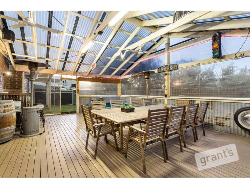 214 McDonalds Track, Lang Lang VIC 3984