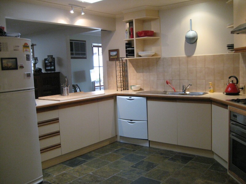 2 Christine Avenue, Berwick VIC 3806