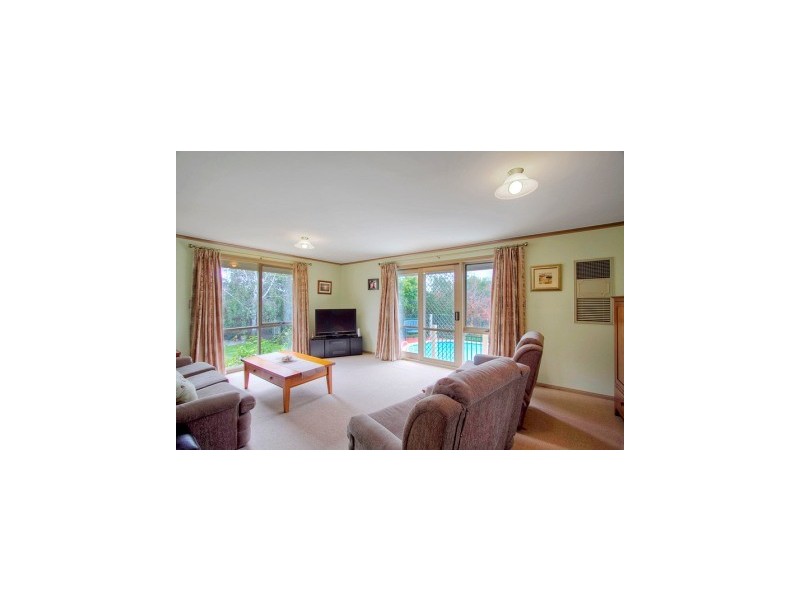 3 Selwood Crt, Berwick VIC 3806