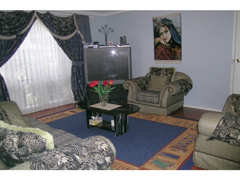 24 Homestead Road, Berwick VIC 3806